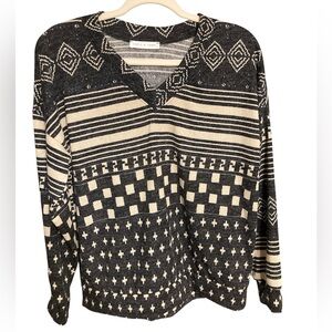 Chris & Carol Black and Cream Geometric V-Neck Sweater